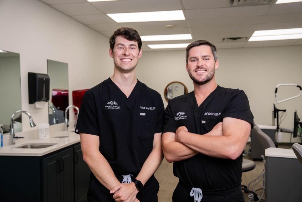 A Beginner&rsquo;s Guide to Clear Braces